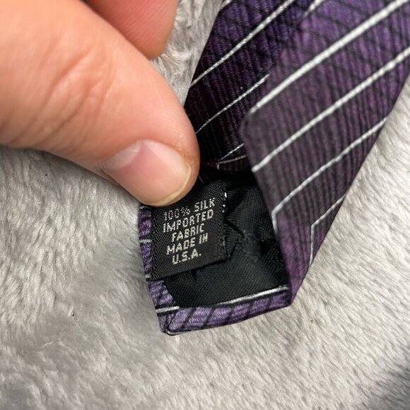 Zylos Gold George Machado Men's Classic Imported 100% Silk Neck Tie - Picture 2 of 6